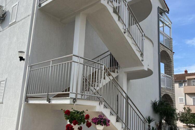 Apartments Adelheid In Biograd, Close To The Beach Biograd Na Moru Exteriér fotografie
